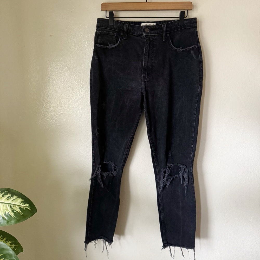 Abercrombie | Curve Love High Rise Distressed Skinny Jeans